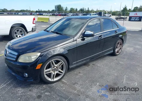 2009 Mercedes-Benz C 300 Sport из США, поврежденный, VIN WDDGF54X39R055705